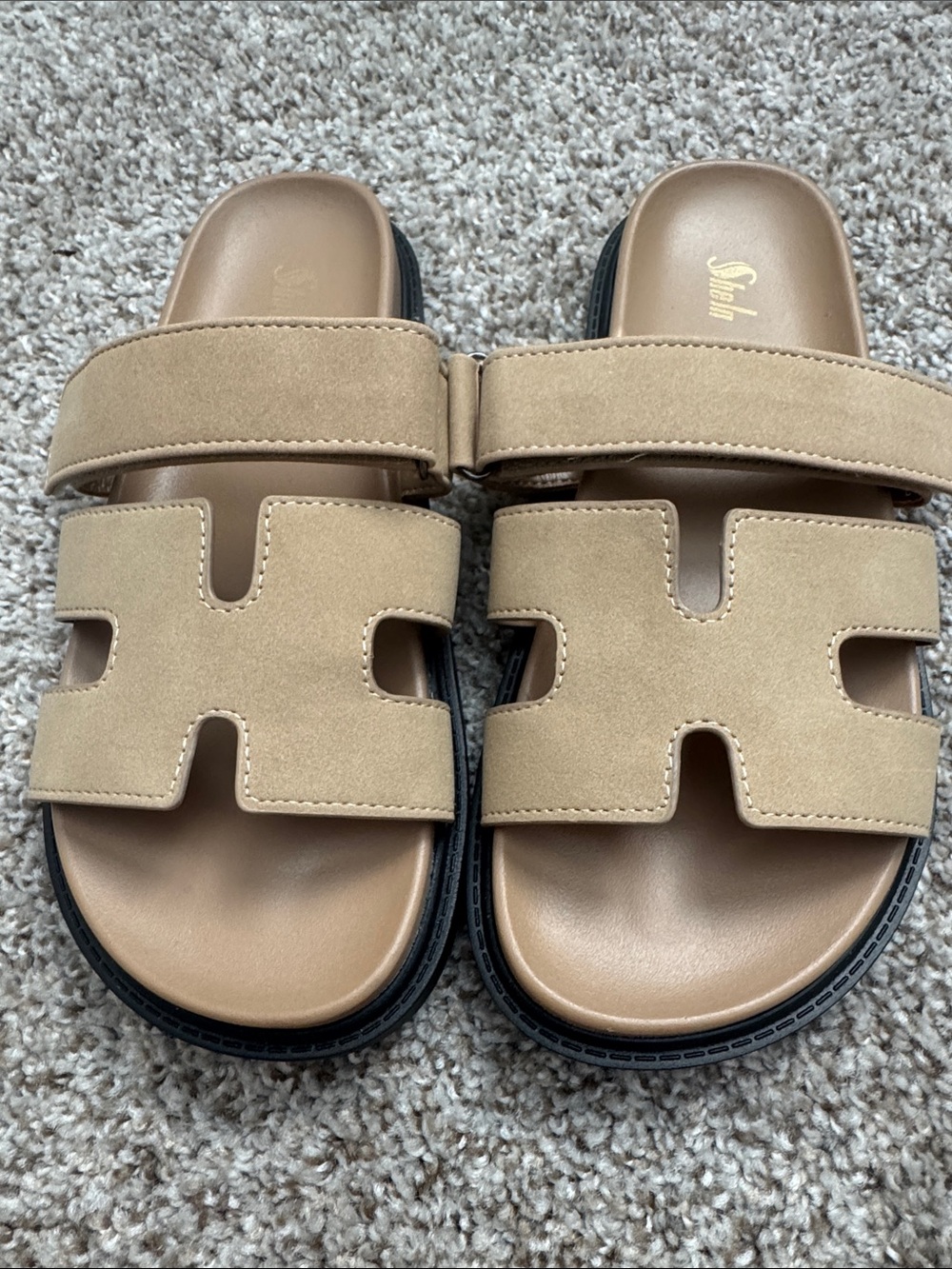 Steve Madden White and Sheln Tan Sandal Duo - Picture 12 of 12